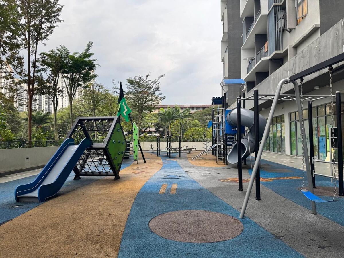 Pangsapuri Peaceful 3br 2b With Pool 10pax Wangsa Maju Near Wangsa Walk *