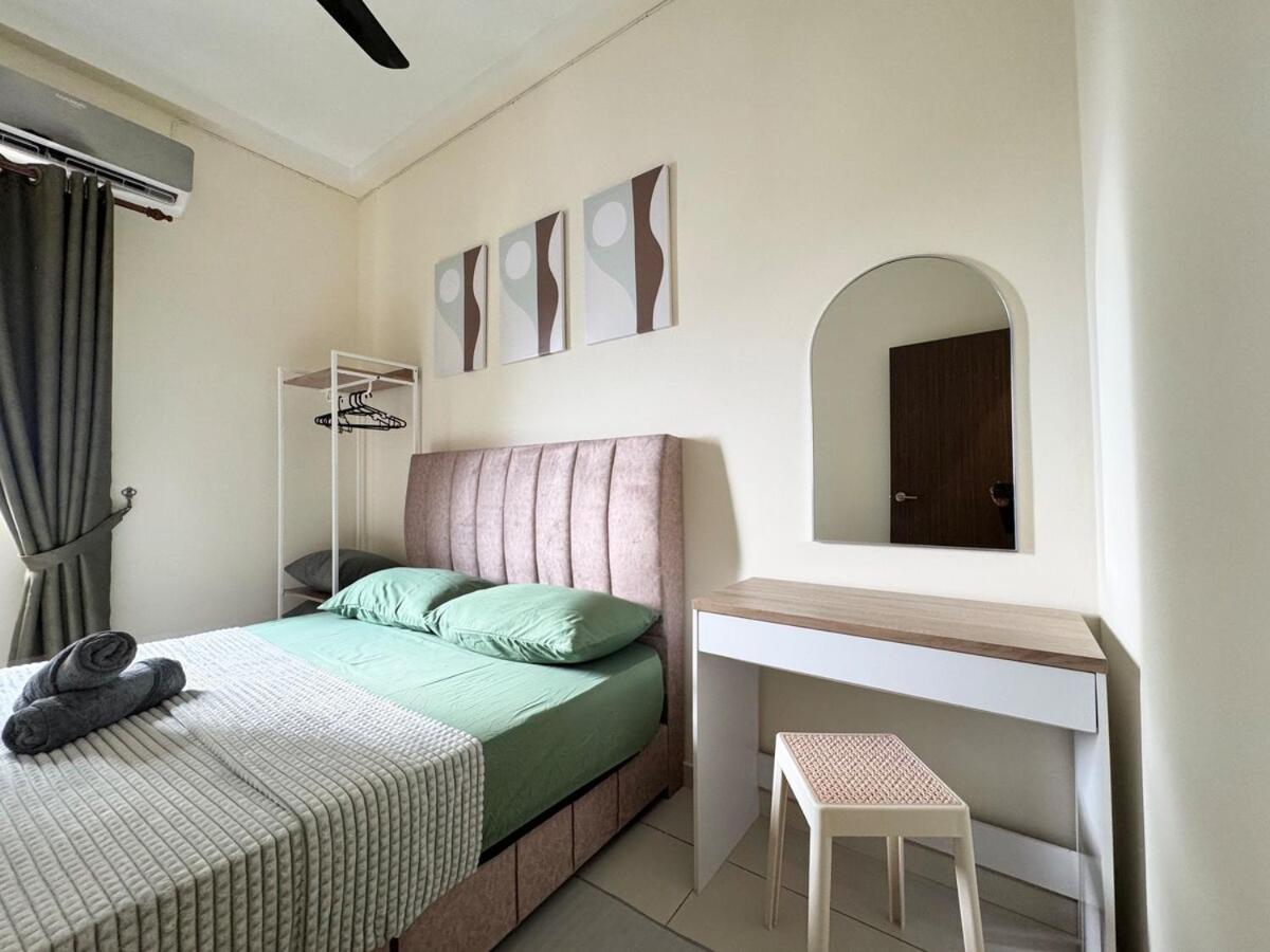 Peaceful 3br 2b With Pool 10pax Wangsa Maju Near Wangsa Walk Pangsapuri