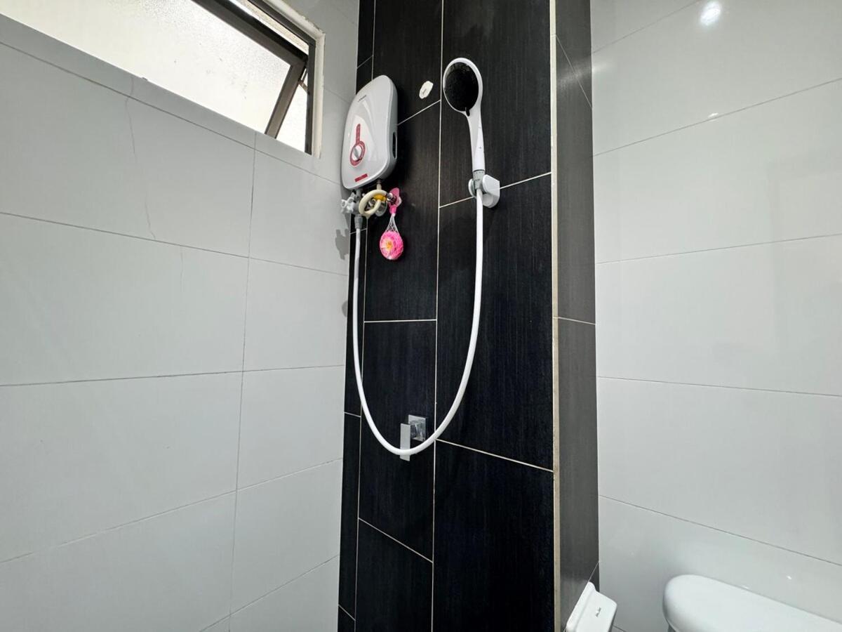 Peaceful 3br 2b With Pool 10pax Wangsa Maju Near Wangsa Walk Pangsapuri